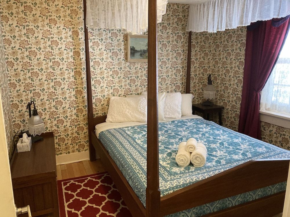 St. George Hotel 2