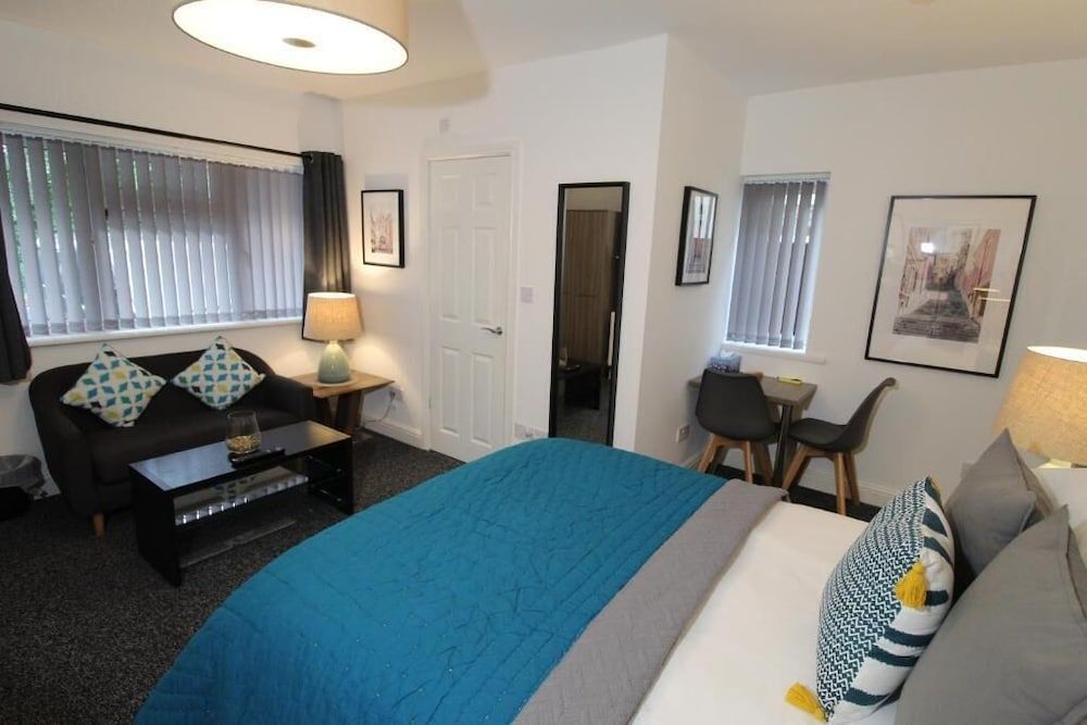 Anson Studios Walsall M6 J10 2
