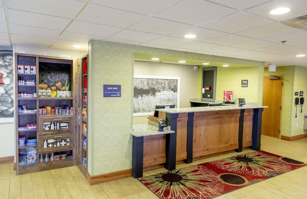Hampton Inn Wooster 2