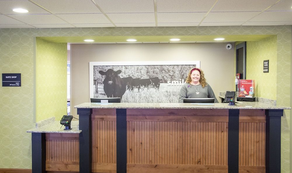 Hampton Inn Wooster 3