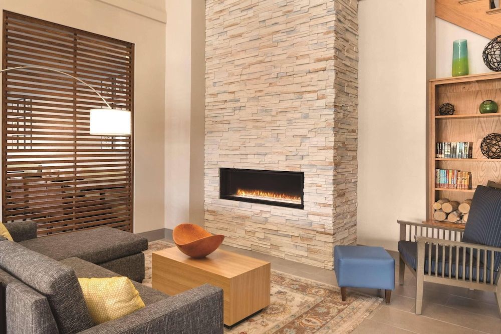 Country Inn & Suites by Radisson, Galena, IL 3
