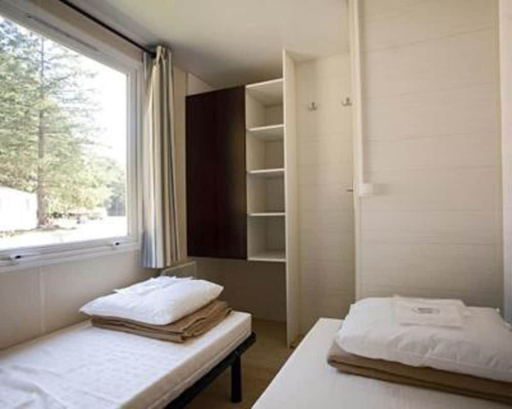 Camping La Pinède 2