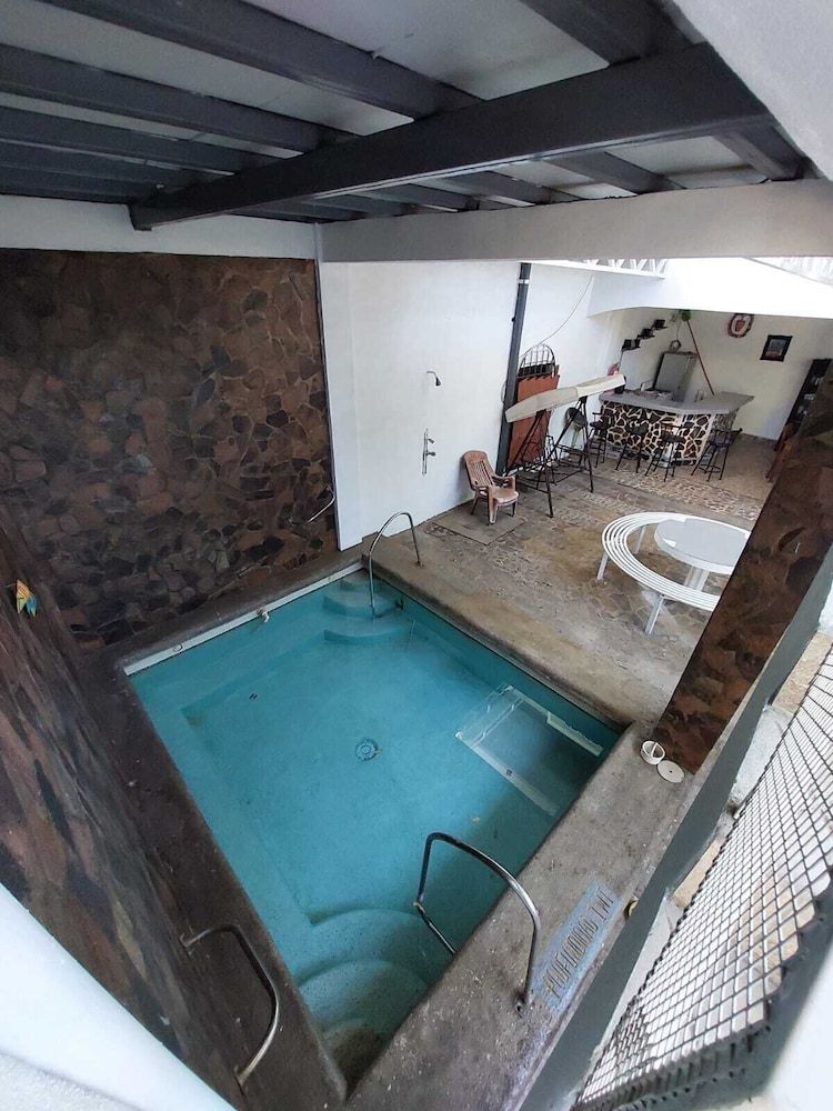 Hostal Ruinas de San Sebastian - Hostel -1 estrelas em León