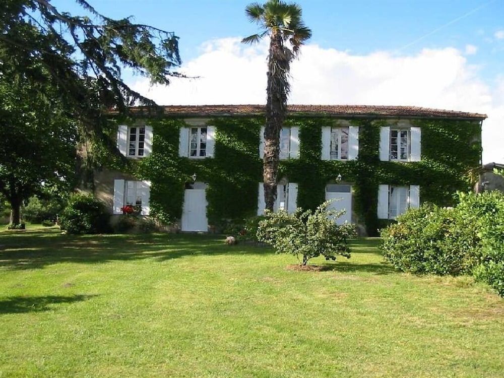 Le Domaine du Bouchon -1 estrellas en Gans