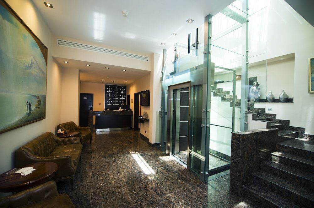 Nane Hotel 3