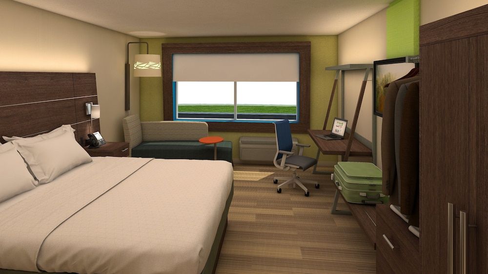 Holiday Inn Express & Suites Forney by IHG 2