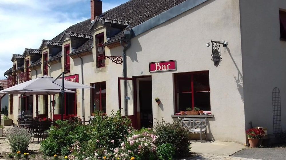 Auberge Saint Aubin -1 estrellas en Saint-Aubin-le-Monial