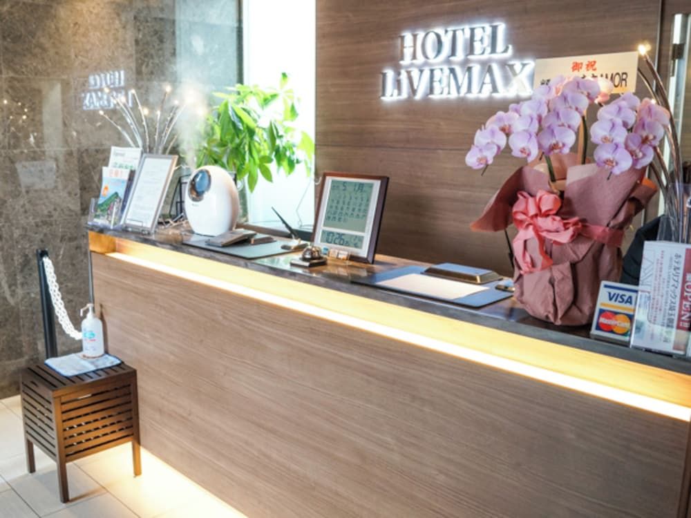 Hotel LiVEMAX Saitama Asakaekimae 3