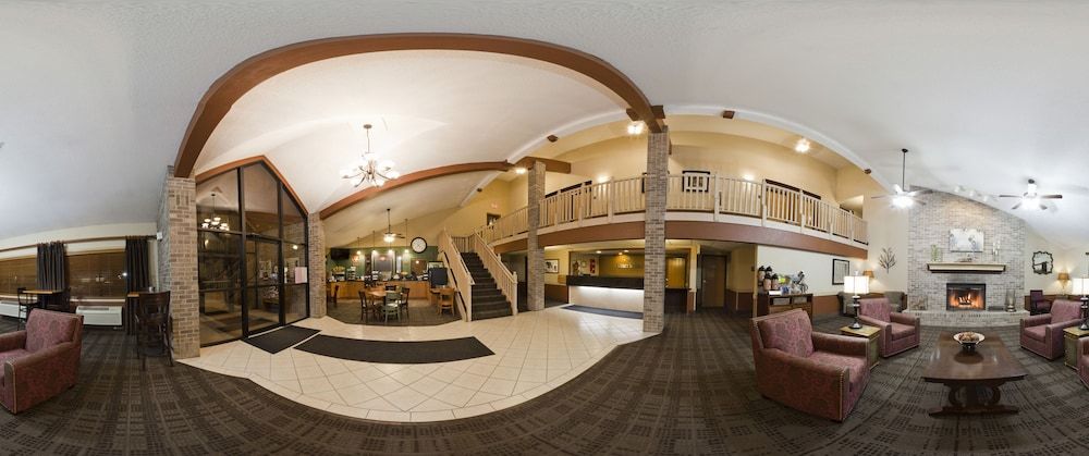 AmericInn by Wyndham Osceola 2
