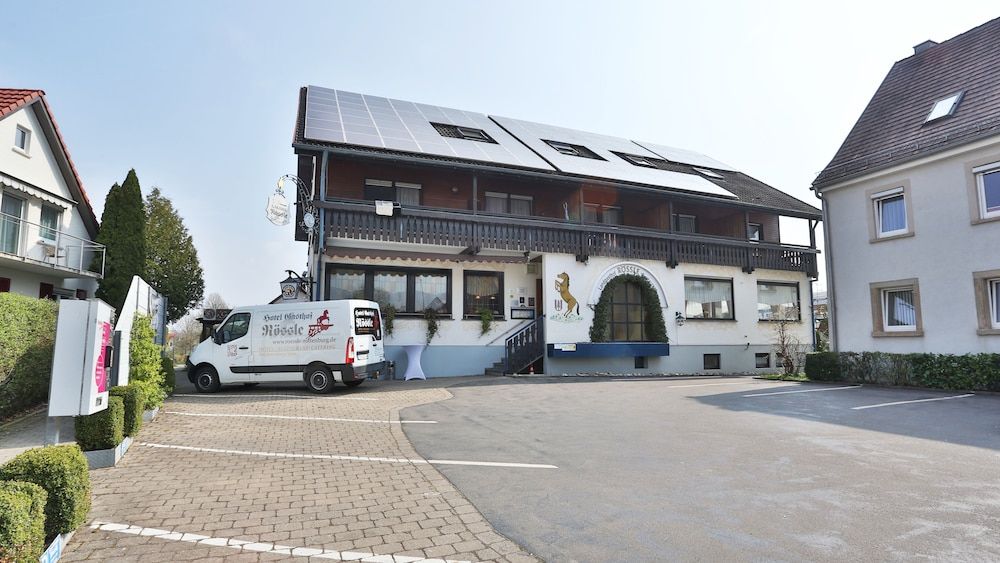 Hotel Gasthof Roessle -1 estrellas en Rottenburg