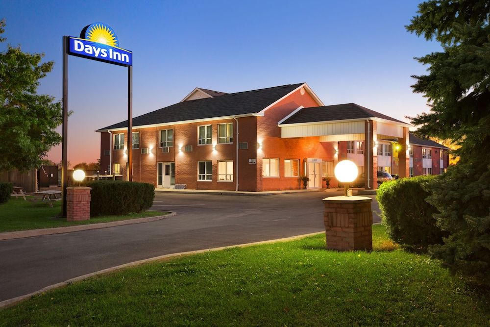 Days Inn by Wyndham Stouffville 2 estrellas en Stouffville