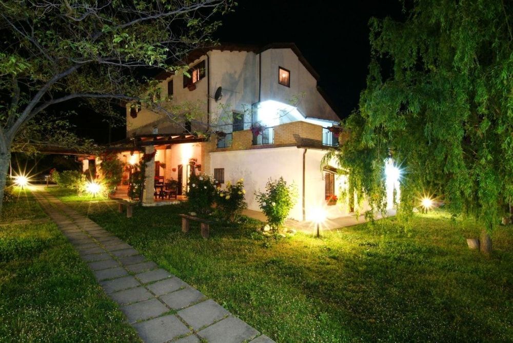 Agriturismo Il Portico -1 estrellas en Penne