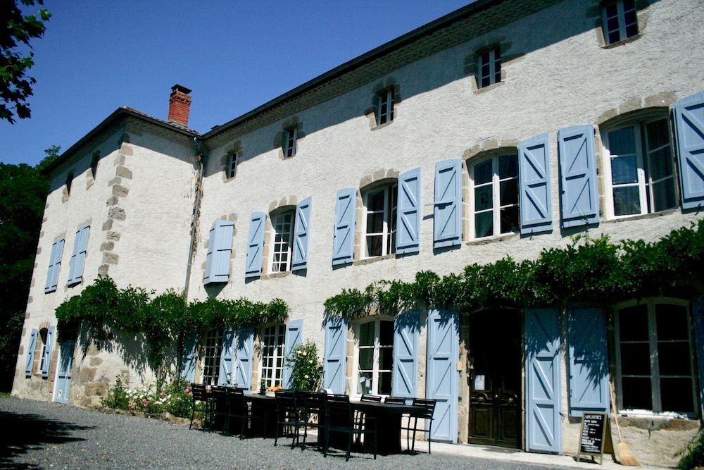 Domaine La Reveille -1 estrellas en Dore-lʼÉglise