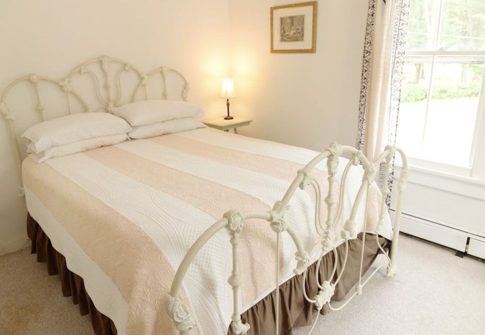The Woodbine Inn 2