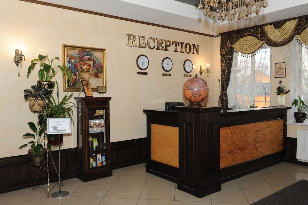 Hotel Complex Globus 3