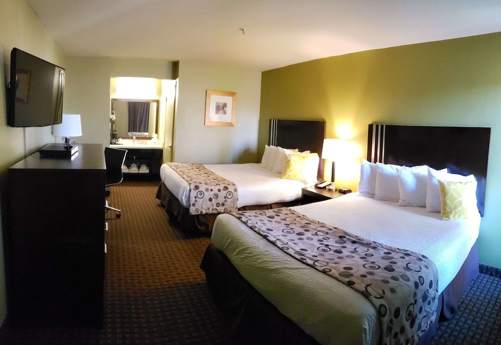 SureStay Hotel by Best Western Vallejo Napa Valley 3
