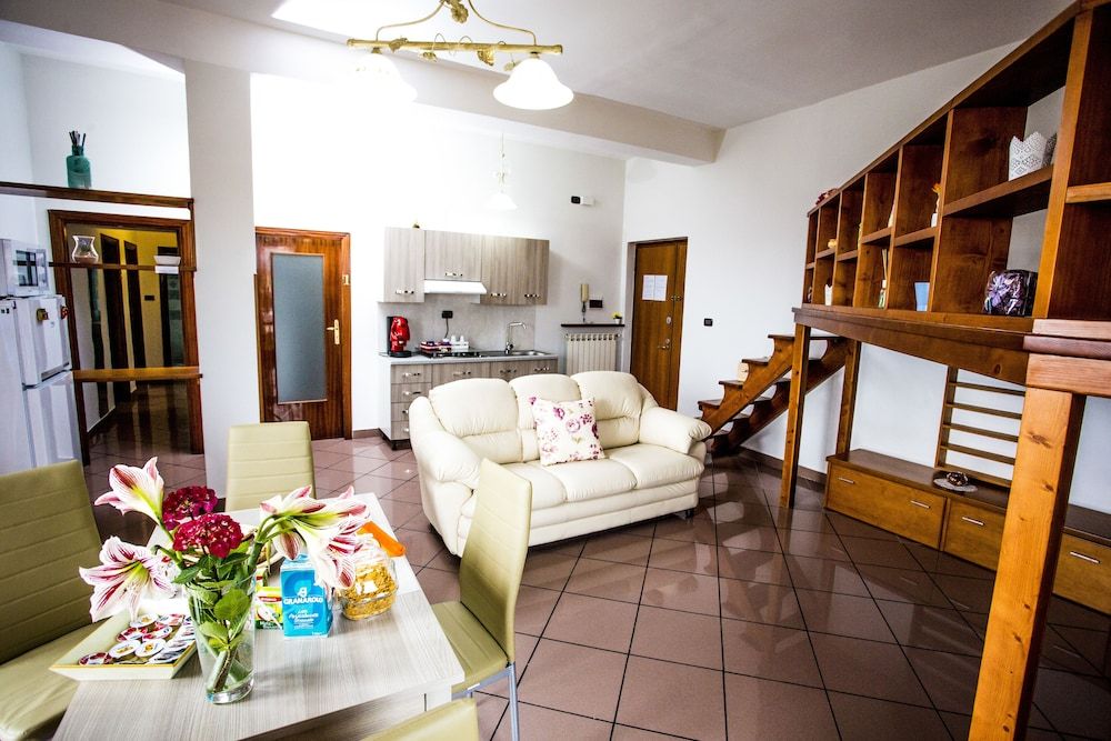B&B L'Aurora -1 estrellas en Capua