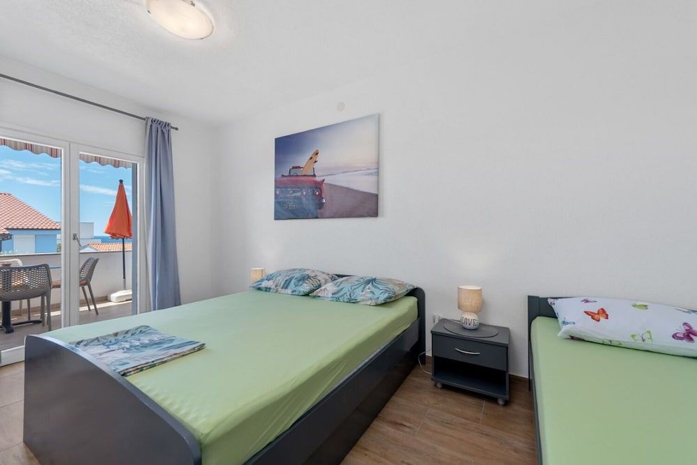 Apartment Uga2 3 estrelas em Mandre
