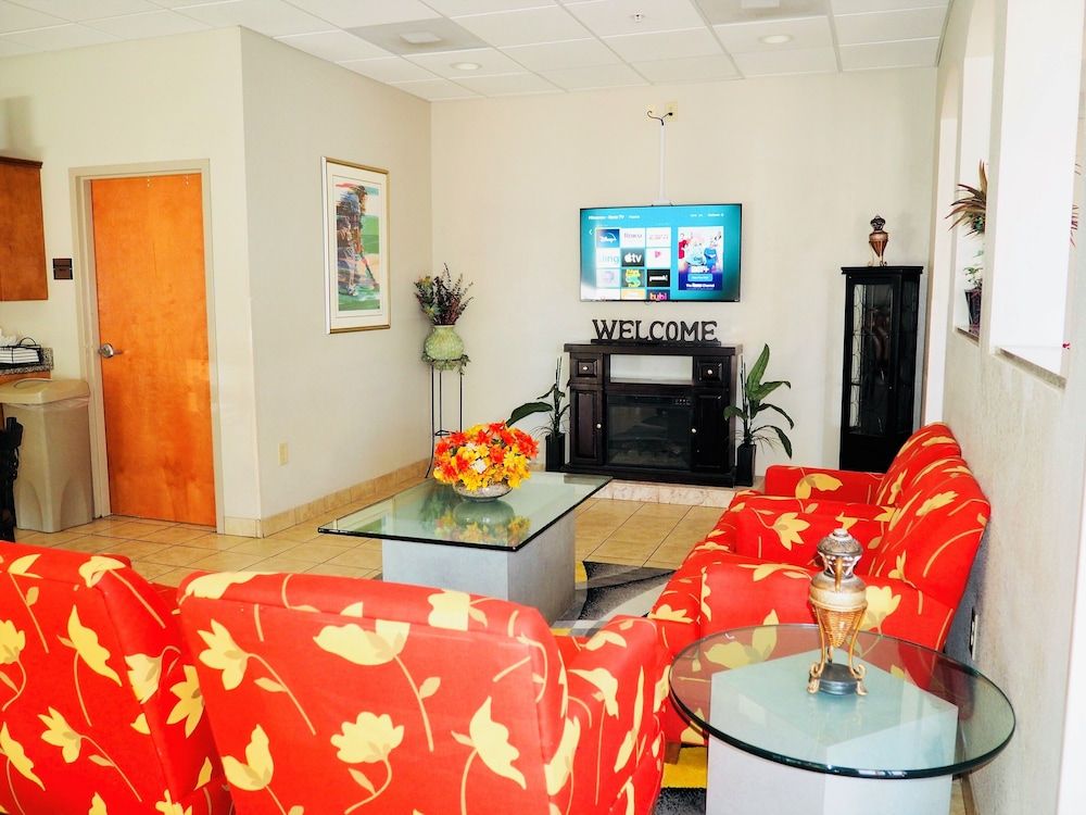 Econo Lodge Augusta West near Fort Gordon 2