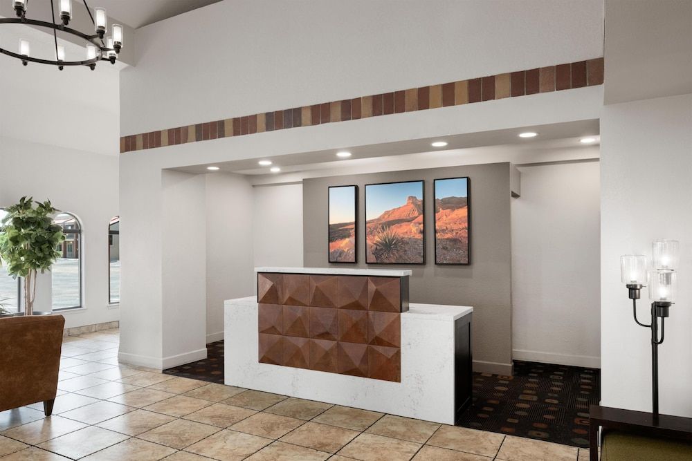 Best Western Discovery Inn 3