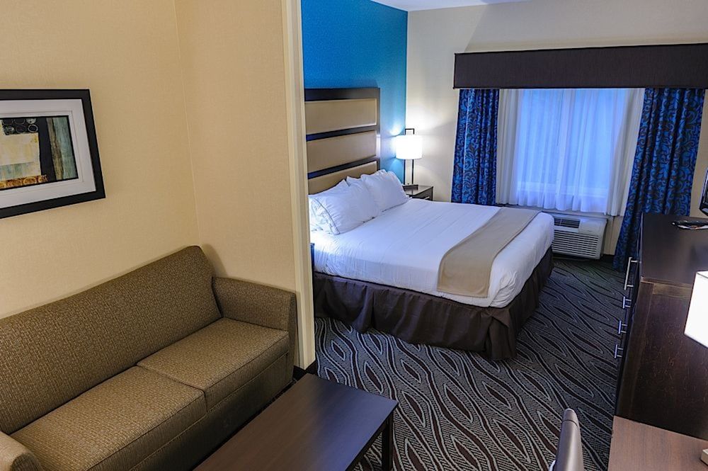 Holiday Inn Express Ludlow by IHG 2