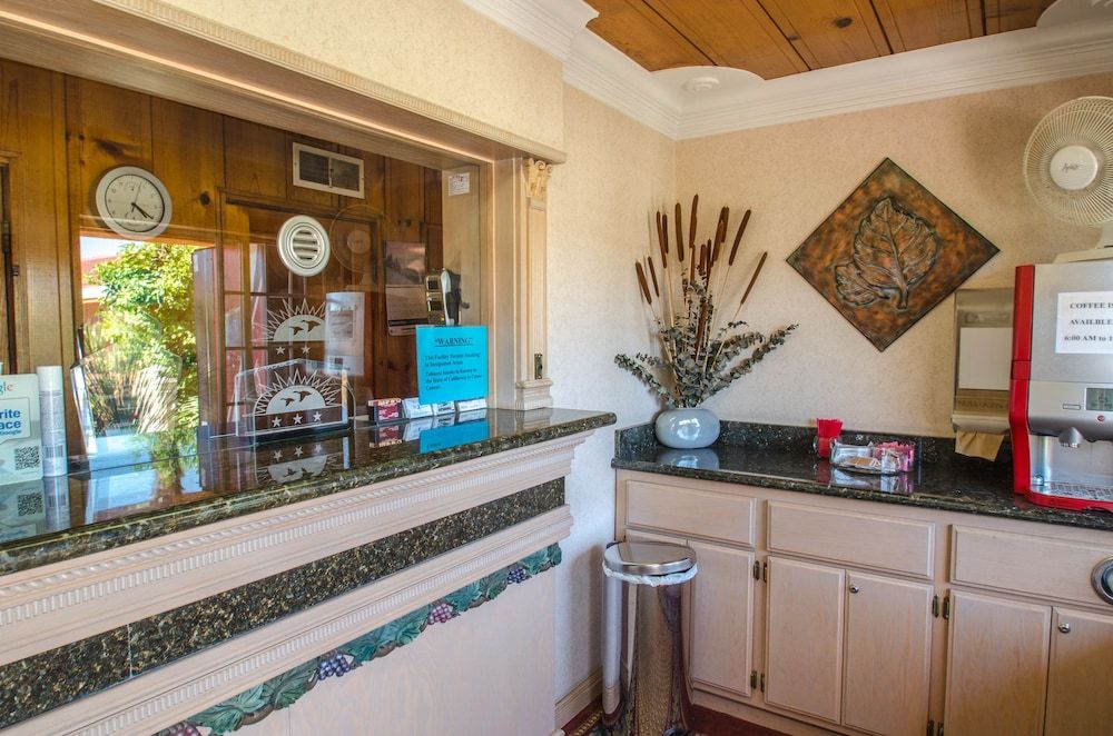 Economy Inn 2