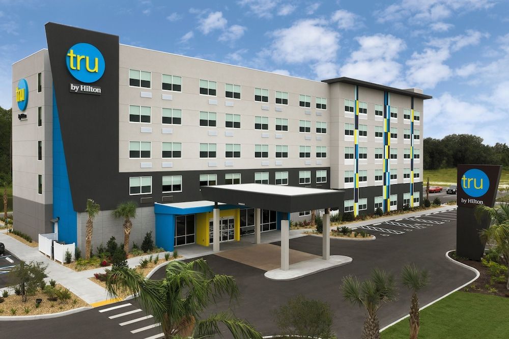 Tru by Hilton Lake City 3 estrellas en Lake City