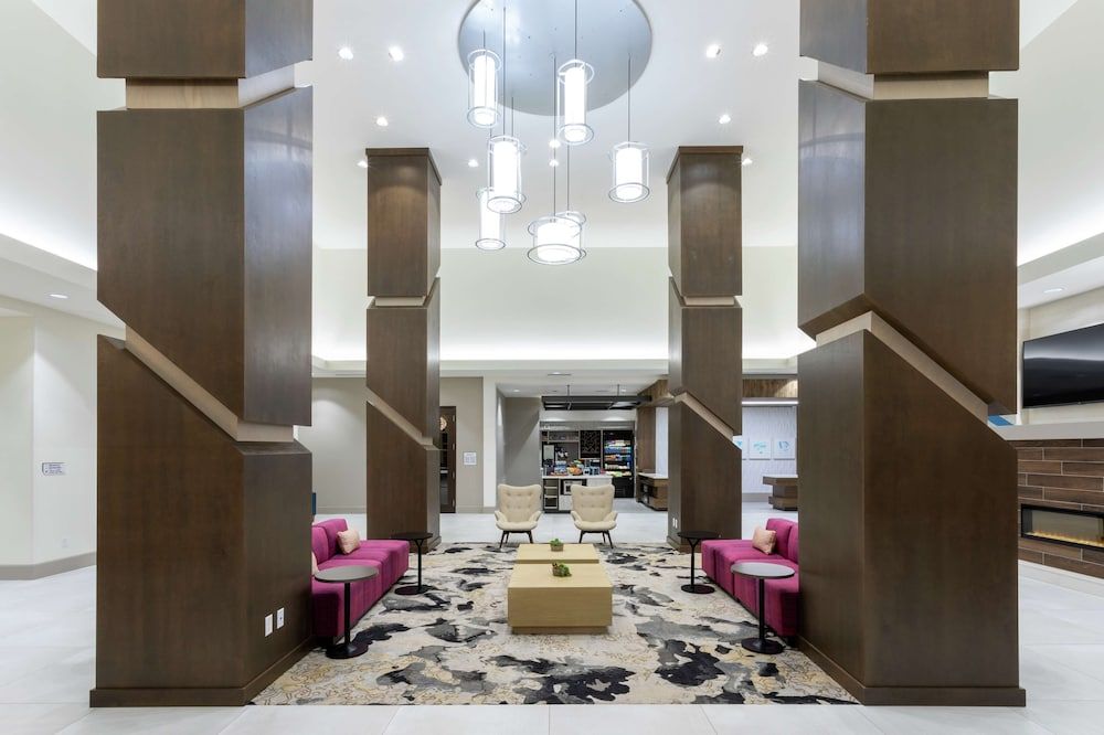Hilton Garden Inn St. Cloud 2