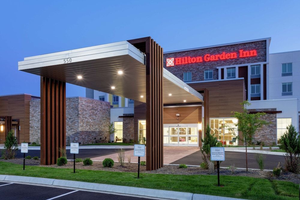 Hilton Garden Inn St. Cloud 3 estrellas en Waite Park