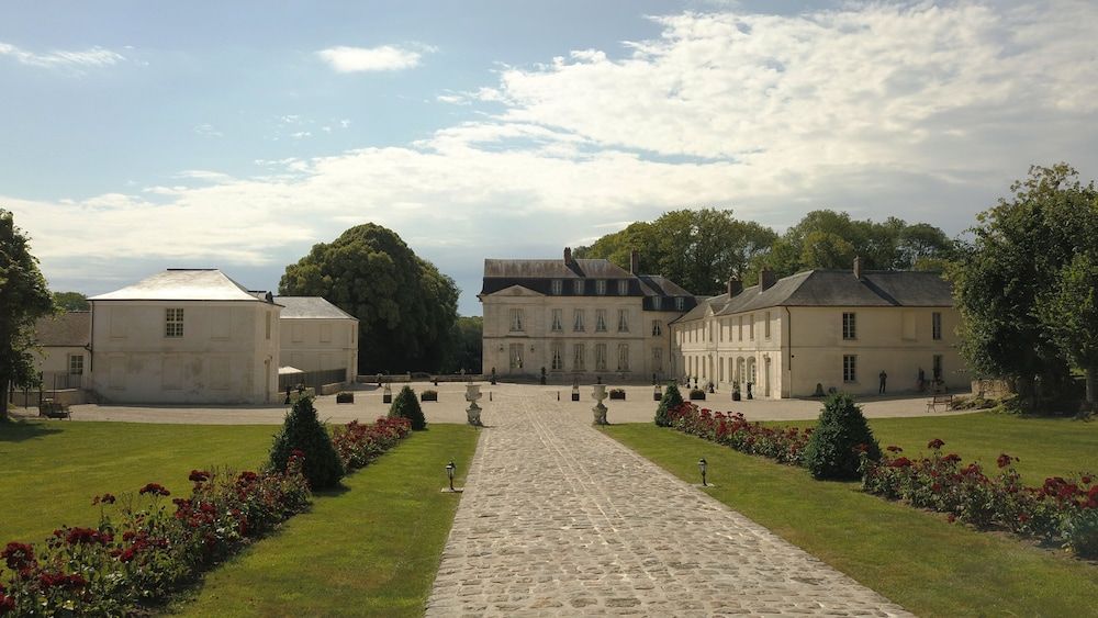 Château de Maudetour -1 estrellas en Maudétour-en-Vexin