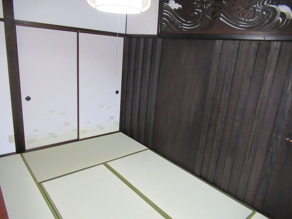 Aki Kokubunji Shukubou 3