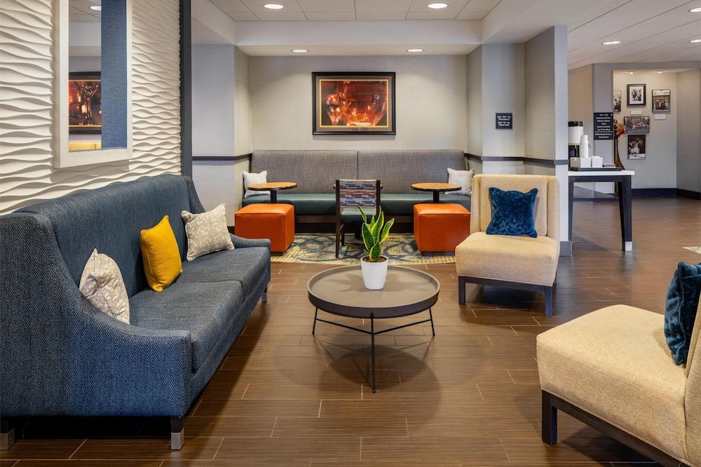 Hampton Inn Seneca Falls 2