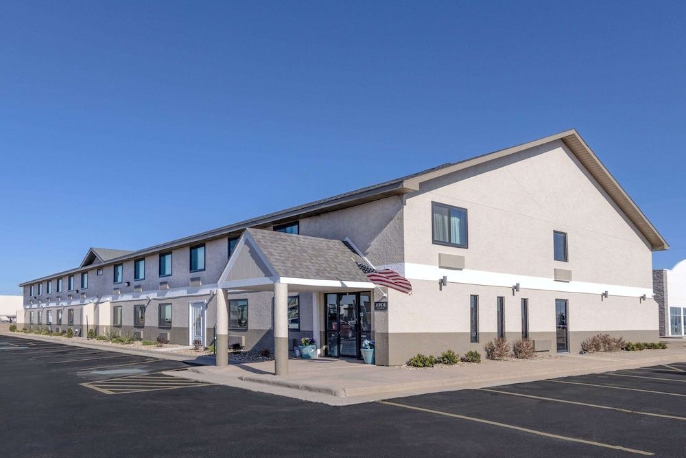 Super 8 by Wyndham Pratt 2 estrellas en Pratt