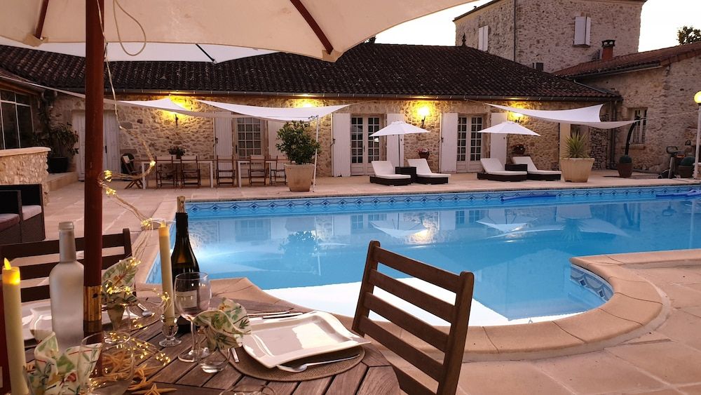 Domaine de Beunes -1 estrellas en Pailloles