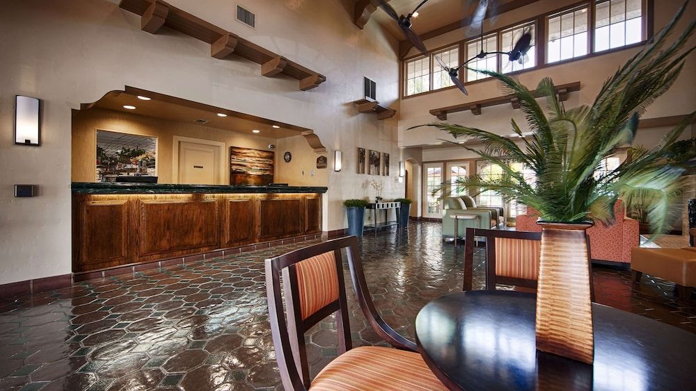 Best Western San Dimas Hotel & Suites 3