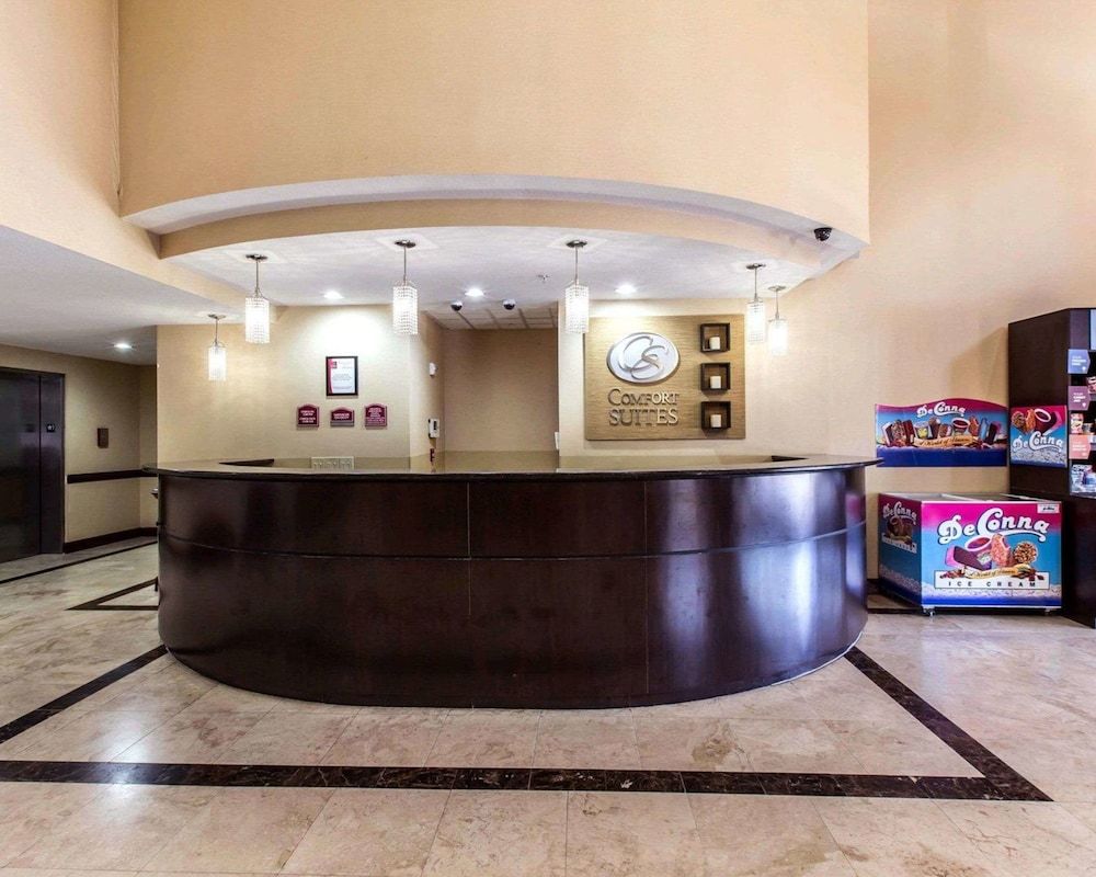 Comfort Suites Waycross 2