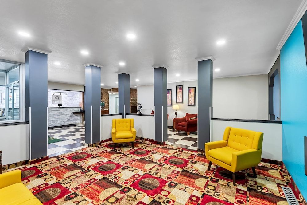 Quality Inn Fort Dodge 3