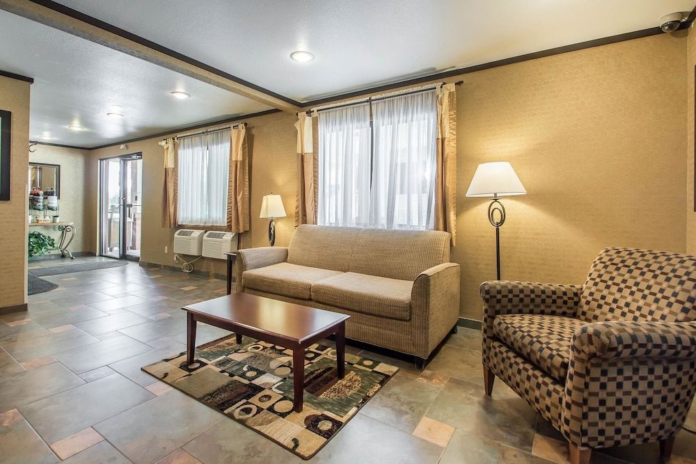 Quality Inn & Suites Decorah 3