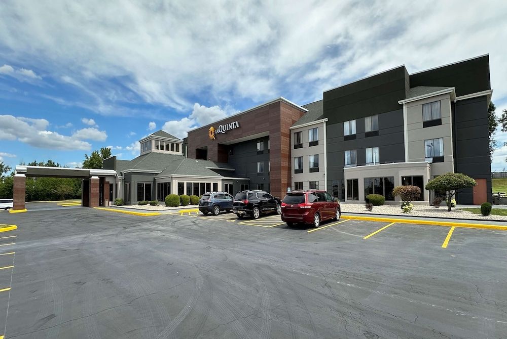 La Quinta Inn & Suites by Wyndham South Holland 3 estrellas en South Holland