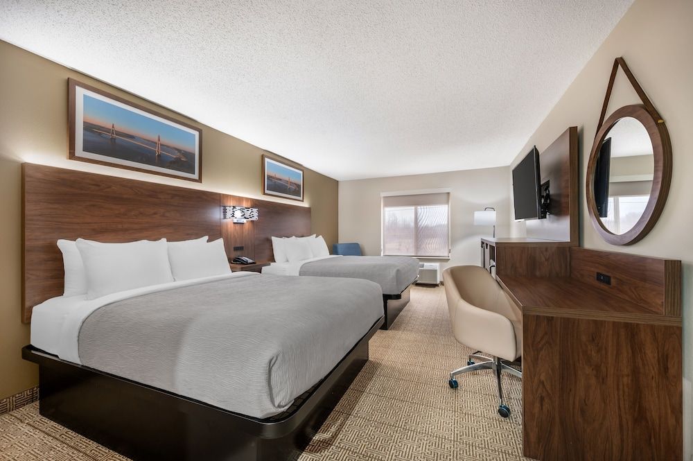 Quality Inn & Suites Rockport - Owensboro North (GOLD AWARD WINNER) 3 estrellas en Rockport