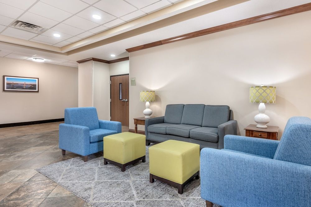 Quality Inn & Suites Rockport - Owensboro North (GOLD AWARD WINNER) 2