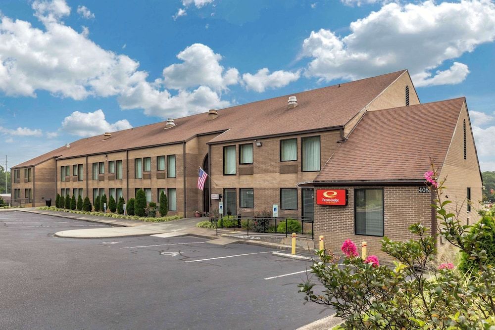 Econo Lodge & Suites Southern Pines - Pinehurst 2 estrelas em Southern Pines