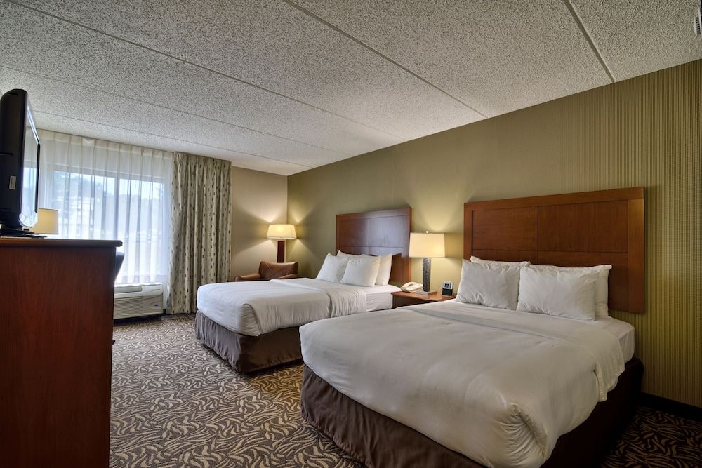 Clarion Inn & Suites Cortland - University Area 3 estrellas en Cortland