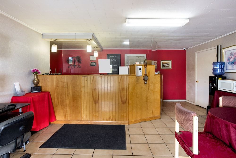 Malone Inn 3