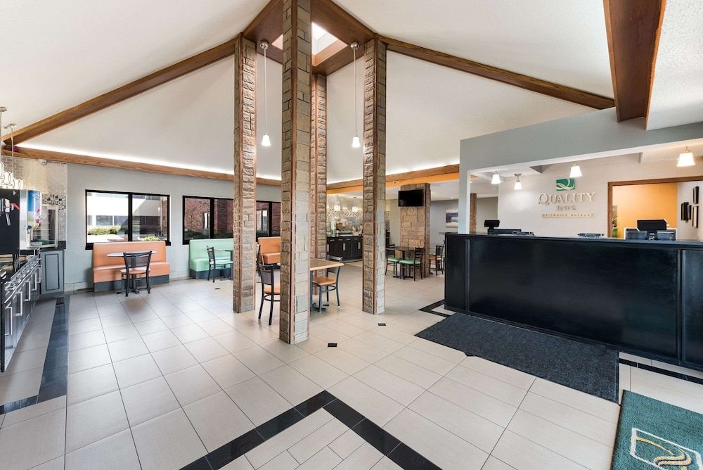 Quality Inn Upper Sandusky 3