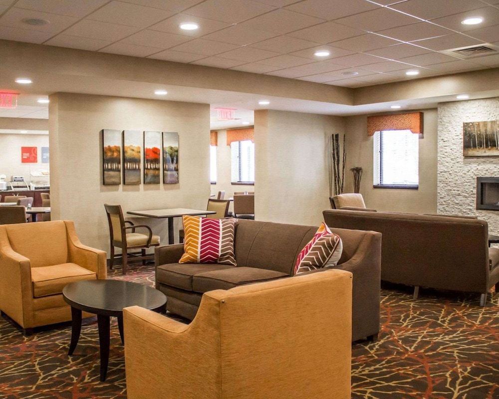 Garner Hotel Wadsworth by IHG 2