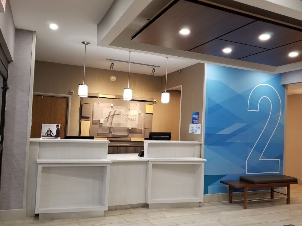 Holiday Inn Express Indiana by IHG 2