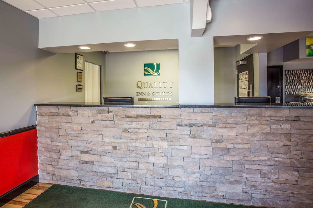 Quality Inn & Suites Aiken East 3