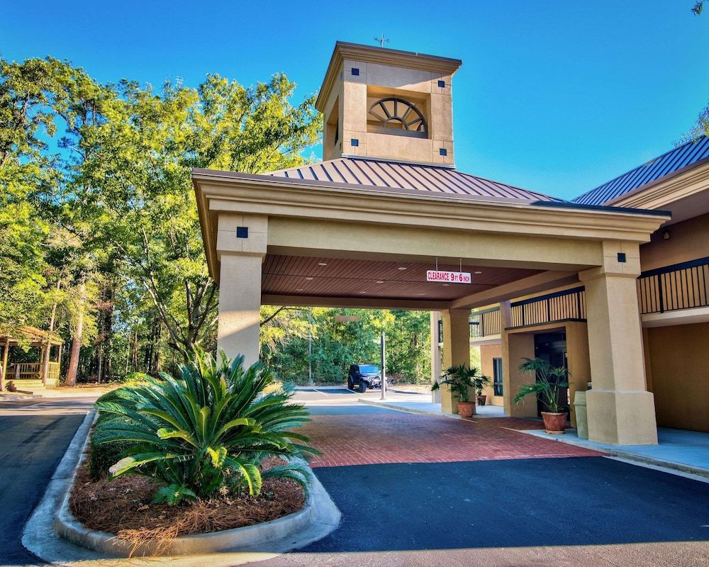 Clarion Inn & Suites Aiken South 3 estrellas en Aiken