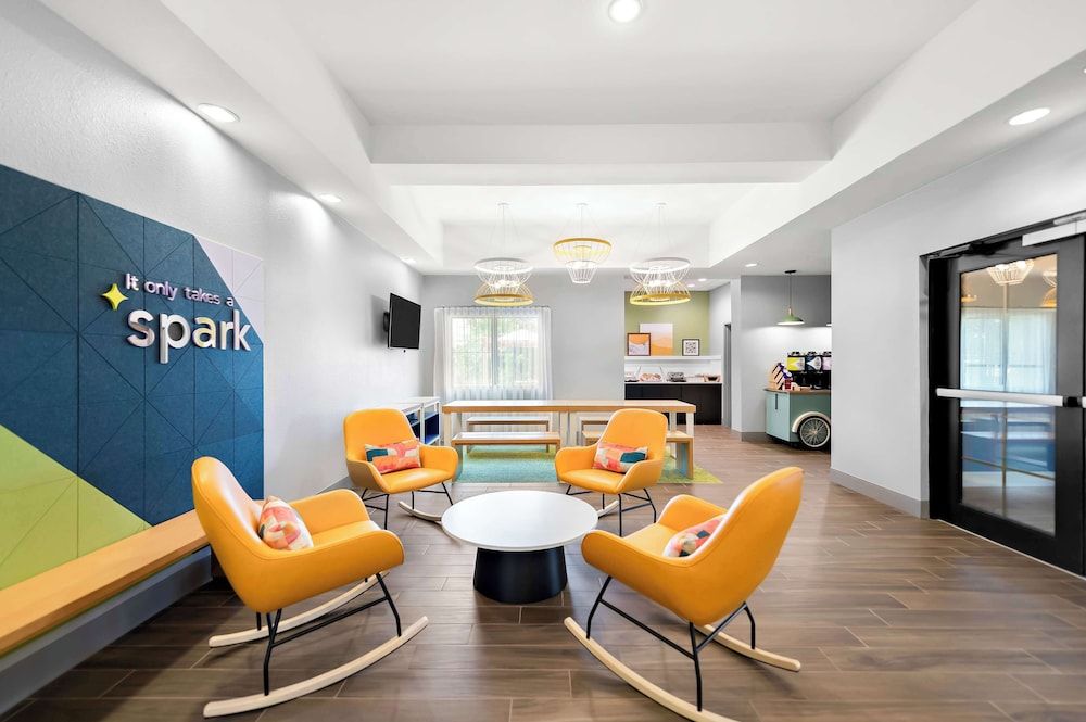 Spark by Hilton Longview 2